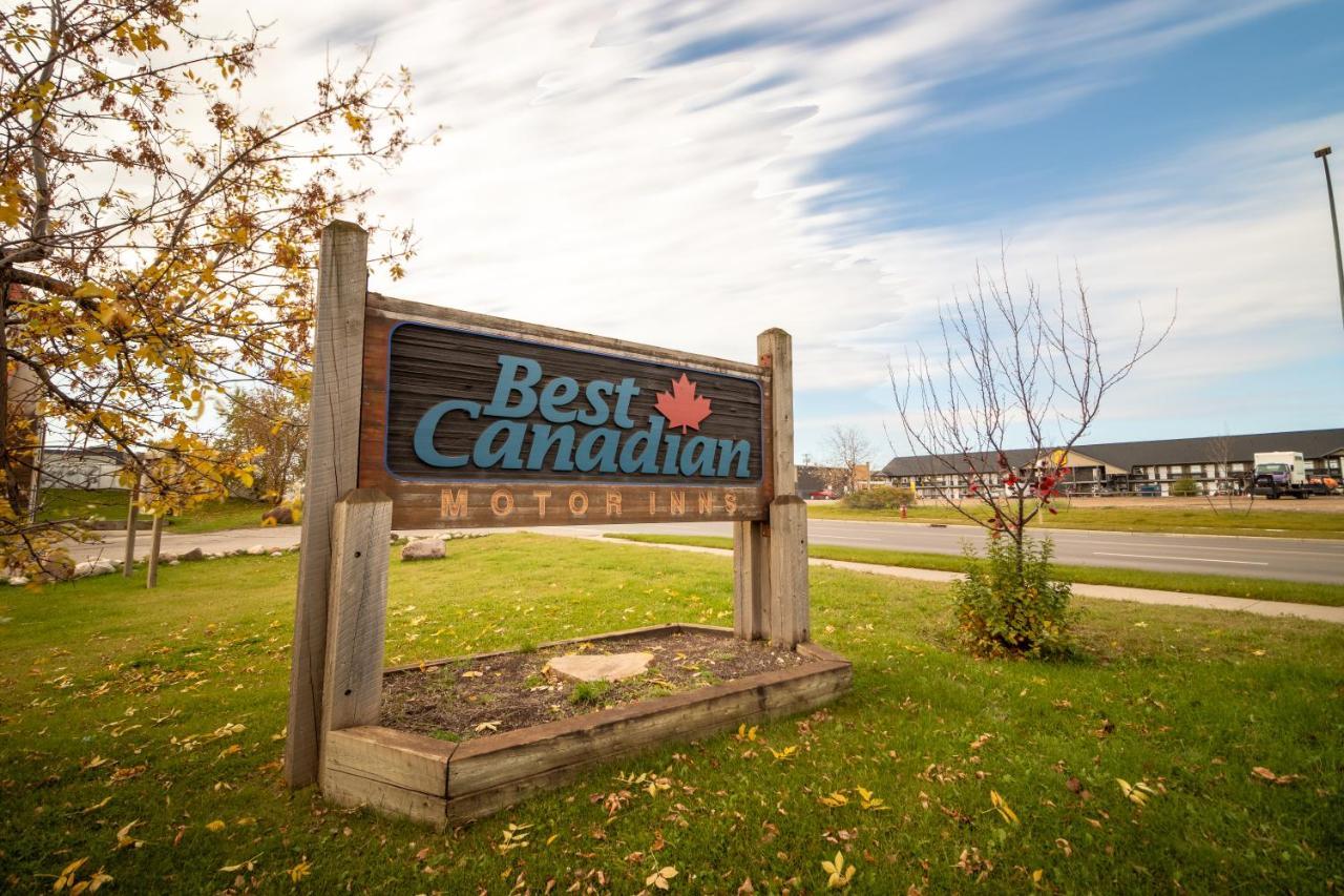 Bcminns - Fort Mcmurray - Rusty'S Exterior photo